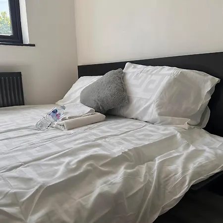 Alloggio in famiglia Four Bedrooms And Two Bathrooms Up To Nine People *